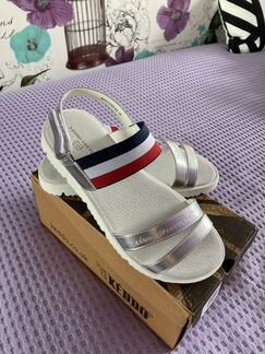 Новые босоножки для девочки Keddo р 36