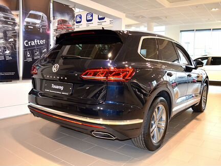 Volkswagen Touareg 3.0 AT, 2020