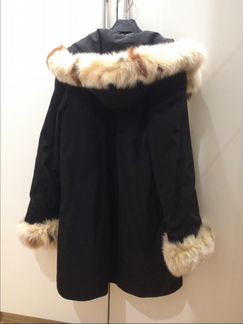 Продам женское пальто с натур. мехом