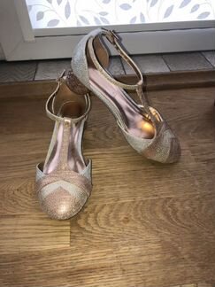 Туфельки для девочки 33 размер