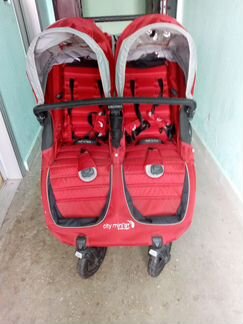 Коляска для двойни Baby Jogger City GT Double