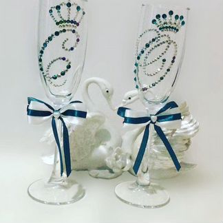 Бокалы с инкрустацией