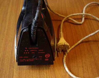 Утюг старинный