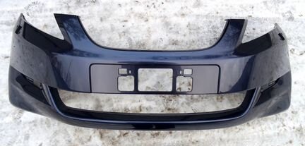 Бампер на Honda FR-V 1 поколения