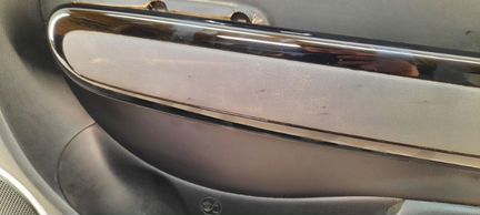 Обшивка двери передняя правая Kia Soul 2 2013-2018