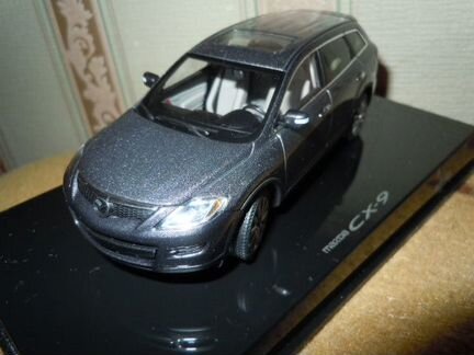 Mazda CX-9 autoart масштаб 143