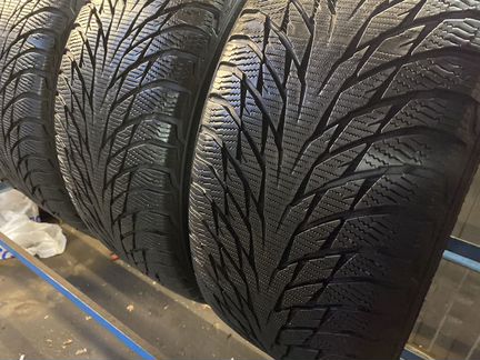 Комплект 255/45R19 Nokian Hakkapelitta R2
