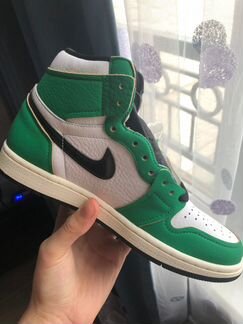 Air Jordan 1 Lucky Green
