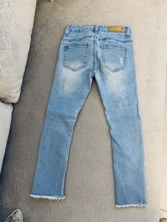 Джинсы на девочку 110 размер