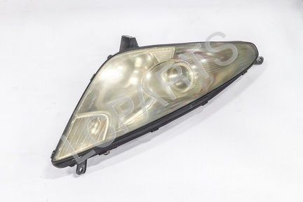 Фара правая Toyota Celica