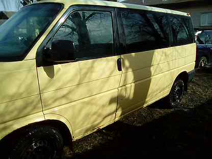 Минивэн татарстан. Nissan Caravan 2008. Ниссан Караван 2008г. Transporter 1998. Микроавтобус Караван.