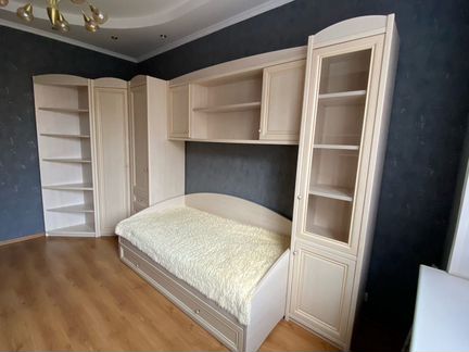 Комплект мебели из 