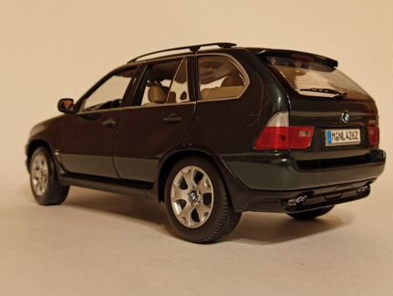 Bmw X5 E53 Kyosho 1:18 Зеленый