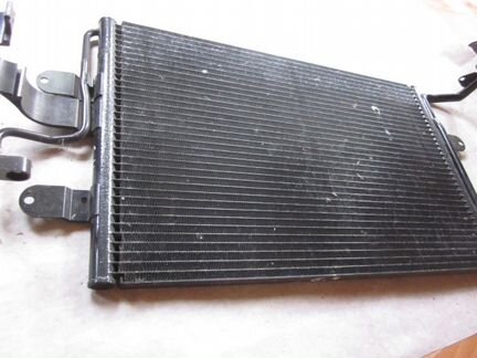 Audi A3 8L Golf 4 радиатор кондиционера новый