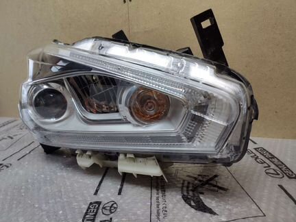 Фара Nissan Murano Z52 правая оригинал