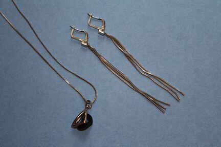 Подвеска с чёрным гранатом и серьги