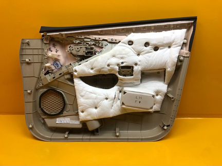 Обшивка двери передняя левая Nissan Murano Z52