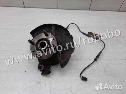 Кулак передний левый Hyundai Accent 2 G4EC 2008