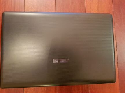 Ноутбук asus