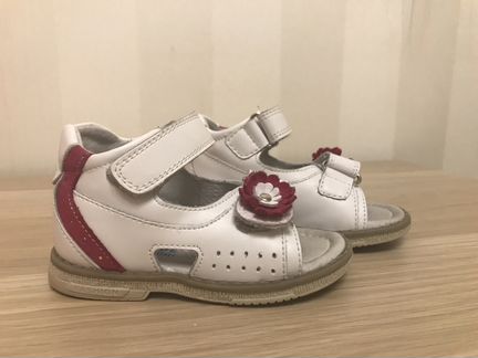 Детская обувь