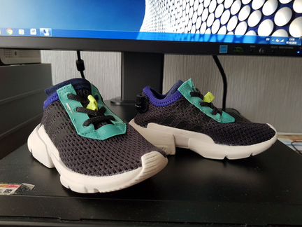 Детские кроссовки Adidas