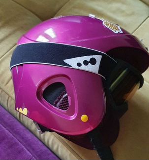 Горнолыжный шлем р.53-56