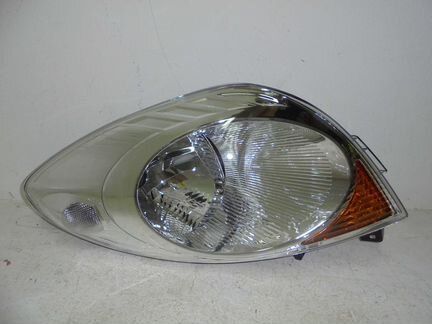 Фара левая Nissan Note E11