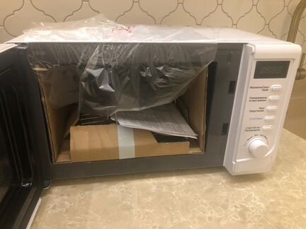 Микроволновая печь Midea