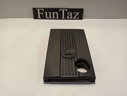 Крышка двс W204