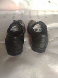 Классические черные полуботинки из натуральн кожи