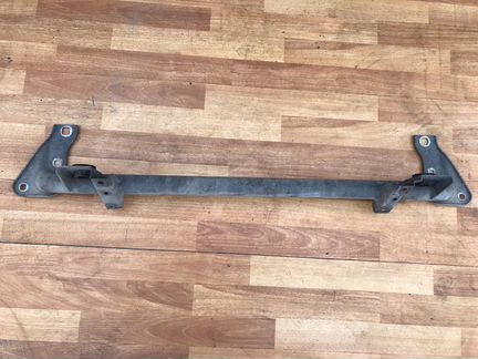 Поперечина переднего усилителя Mercedes X166 W166
