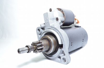 Стартер Volkswagen Golf 2