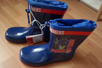 Новые резиновые сапоги 38 размер