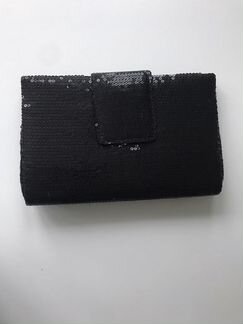 Косметчика-клатч от Guerlain