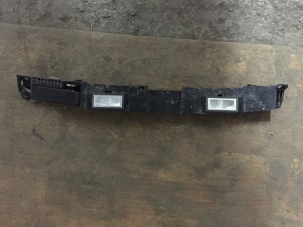 Кнопка багажника и подсветка номера для Hyundai Eq