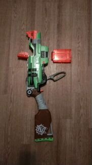 Бластер Nerf Зомби Страйк Слингфайр