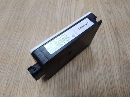 Радарный датчик передний Mercedes A0035400517