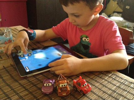Disney Cars Apple машинки для iPad