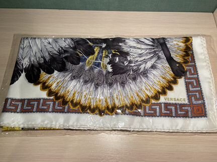 Шейный платок Versace