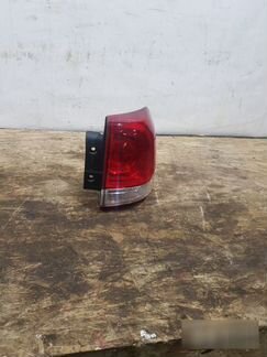 Фонарь Toyota Land Cruiser 200