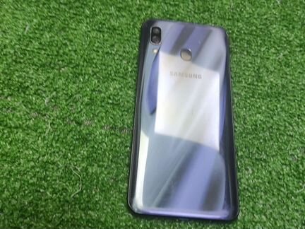 Телефон Samsung galaxy A30 4/64