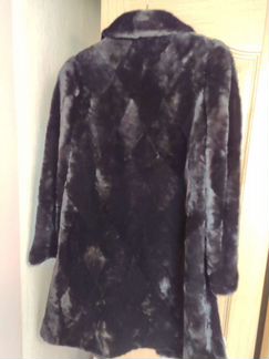 Шуба мутоновая, натуральцый мех. Размер 52, новая