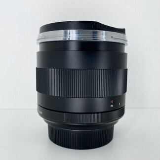 Carl Zeiss Planar T* 85mm f/1.4 ZE for Canon EF
