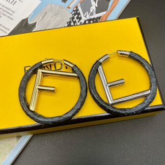 Серьги fendi питон