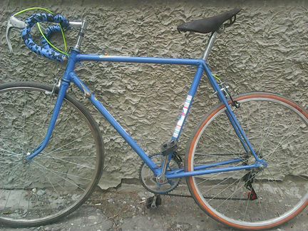 Шоссейный велосипед