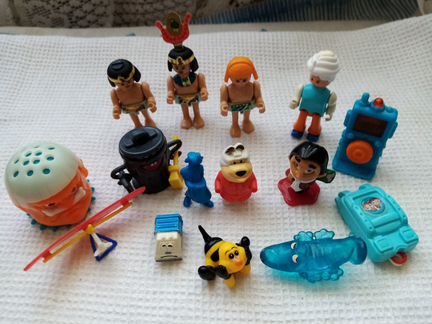 Новогодний мишка и Киндер-игрушки