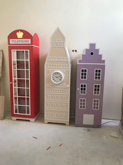 Шкафы домики в детскую. Стенка из шкафов Ш-18