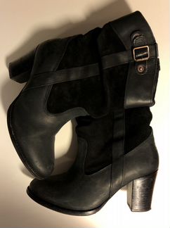 Ботильоны-казаки Levi’s 38 р