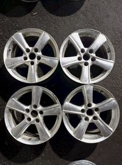 Диски бу литые R16 B на Toyota