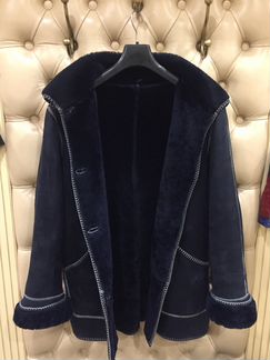 Дублёнка со съёмным капюшоном на 46-48 размер